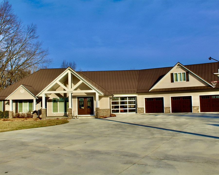 front view of ranch style house